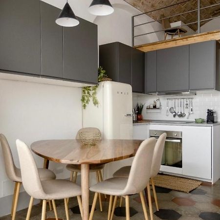 Nice Downtown Loft Apartment Рим Екстериор снимка