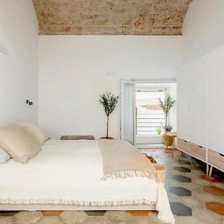 Nice Downtown Loft Apartment Рим Екстериор снимка