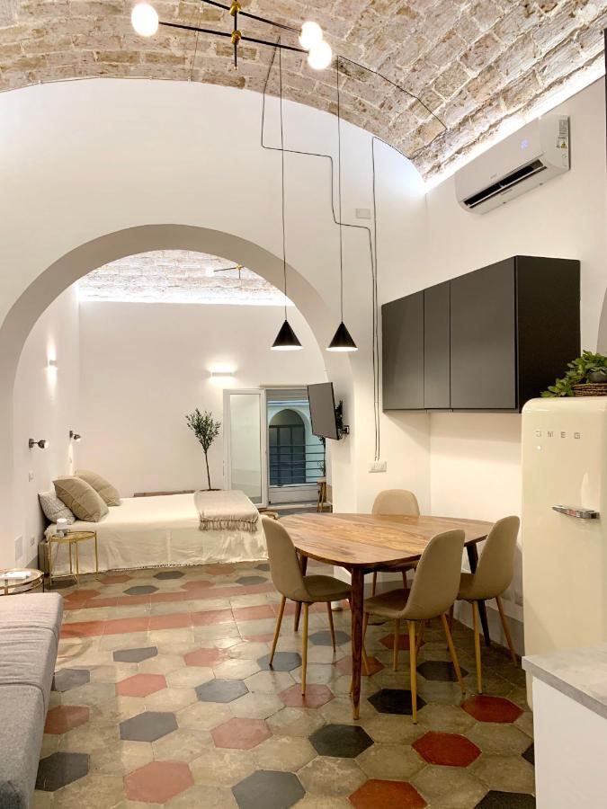 Nice Downtown Loft Apartment Рим Екстериор снимка