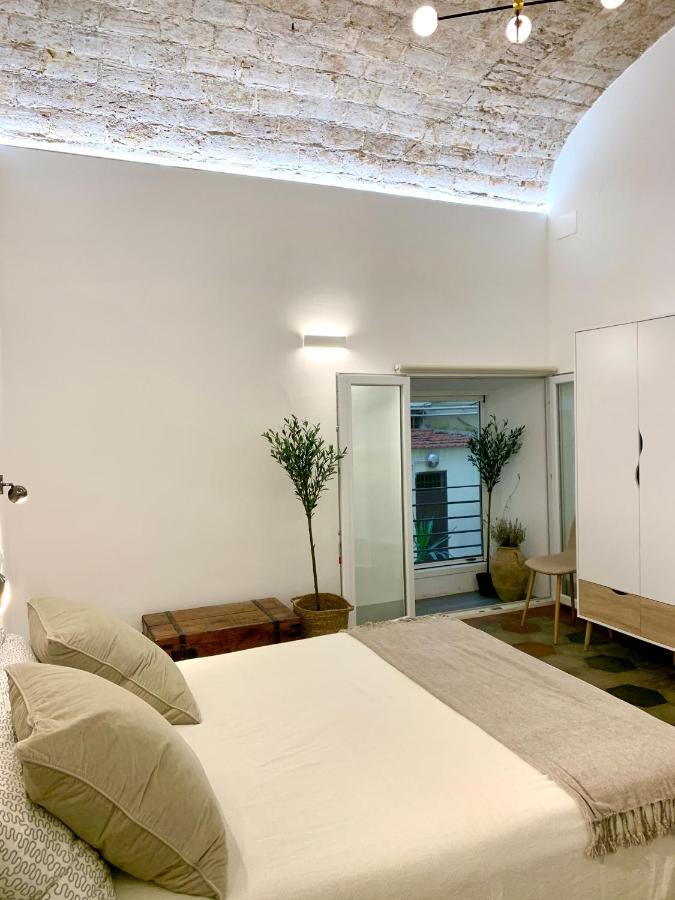 Nice Downtown Loft Apartment Рим Екстериор снимка